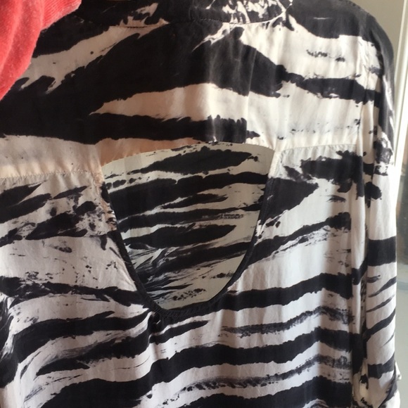 N:PHILANTHROPY Dress w Tie Bottom and Open Back - Picture 6 of 7